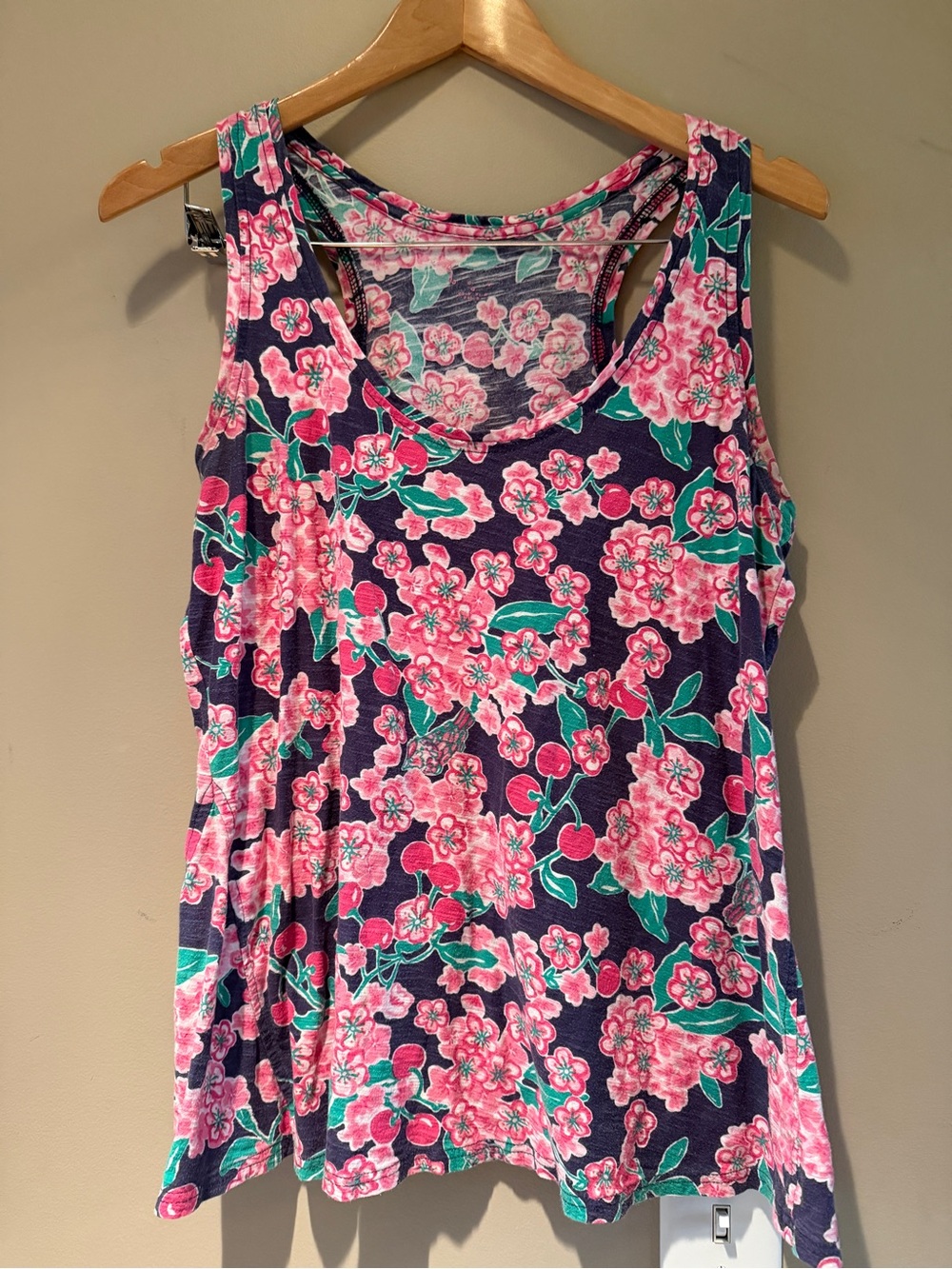 Lilly Pulitzer Well Loved Floral Scoop Neck Tank Top - Navy & Pink XL